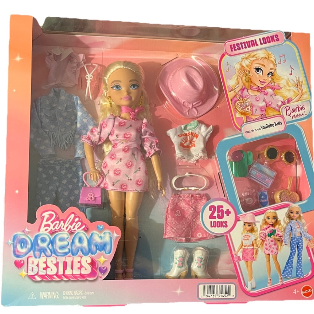 Barbie Dream Besties Festival Looks Malibu Barbie